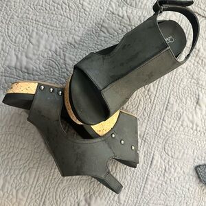 Corkys Tiffanee Black Metallic